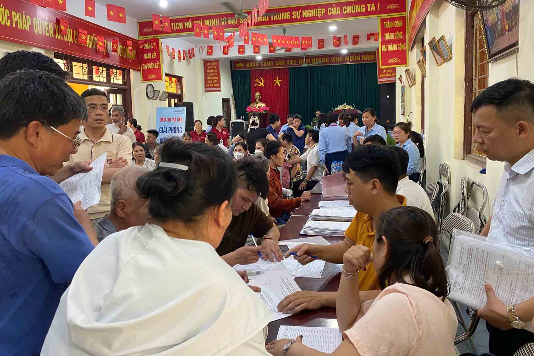 Nhân dân đồng thuận nhận tiền bồi thường dự án Khu đô thị thể thao Olympic 925.000 tỉ đồng- Ảnh 5.