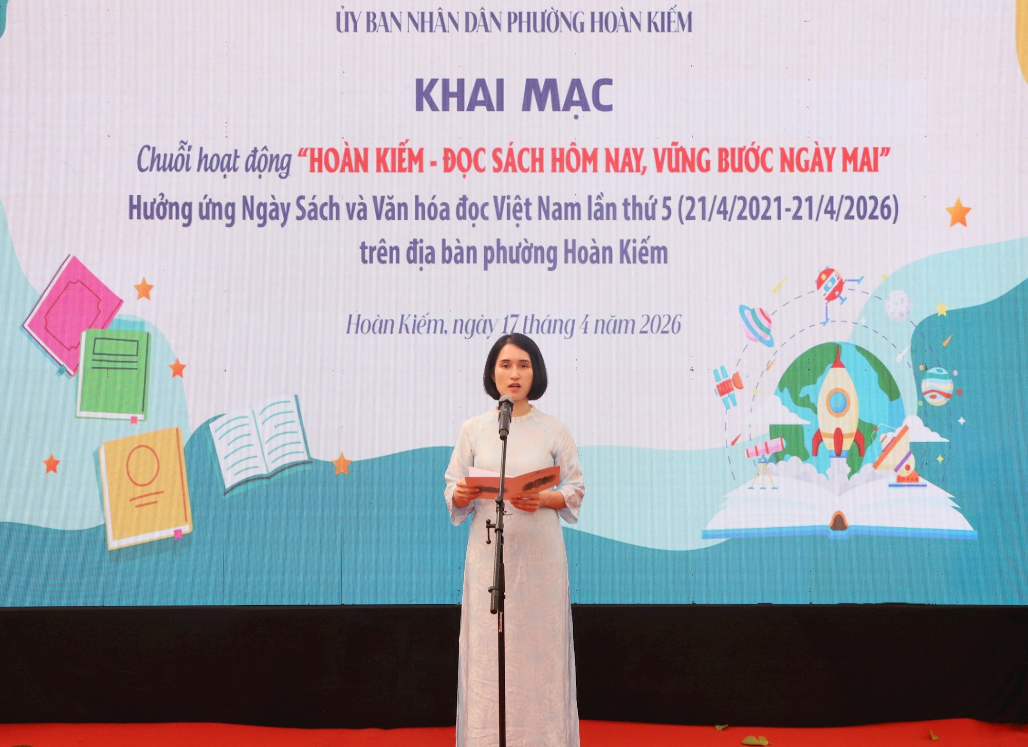 Đa dạng hoạt động hưởng ứng Ngày Sách và Văn hóa đọc Việt Nam tại phường Hoàn Kiếm- Ảnh 2.