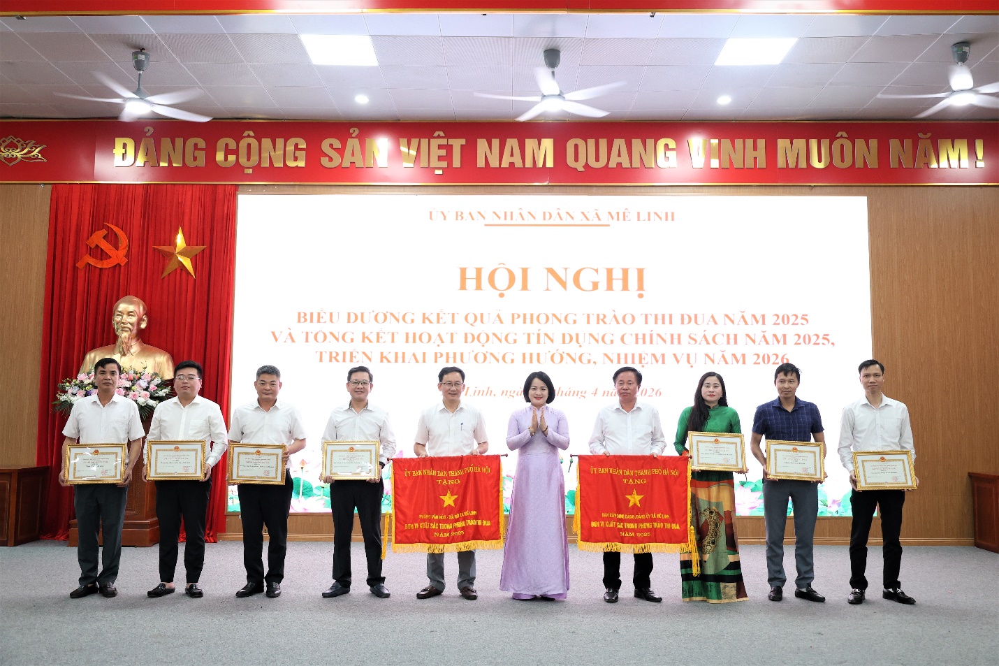 MÊ LINH TỔ CHỨC HỘI NGHỊ BIỂU DƯƠNG KẾT QUẢ PHONG TRÀO THI ĐUA NĂM 2025, TỔNG KẾT HOẠT ĐỘNG TÍN DỤNG CHÍNH SÁCH NĂM 2025, TRIỂN KHAI, PHƯƠNG HƯỚNG NHIỆM VỤ NĂM 2026- Ảnh 6.