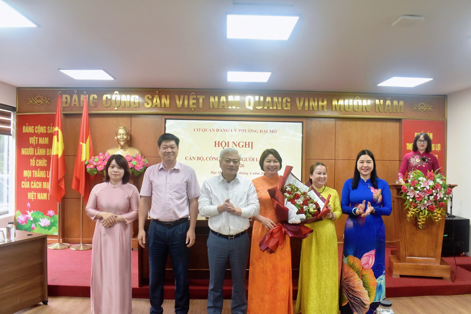 Đảng uỷ phường Đại Mỗ đã tổ chức Hội nghị cán bộ, công chức, người lao động năm 2026- Ảnh 5.