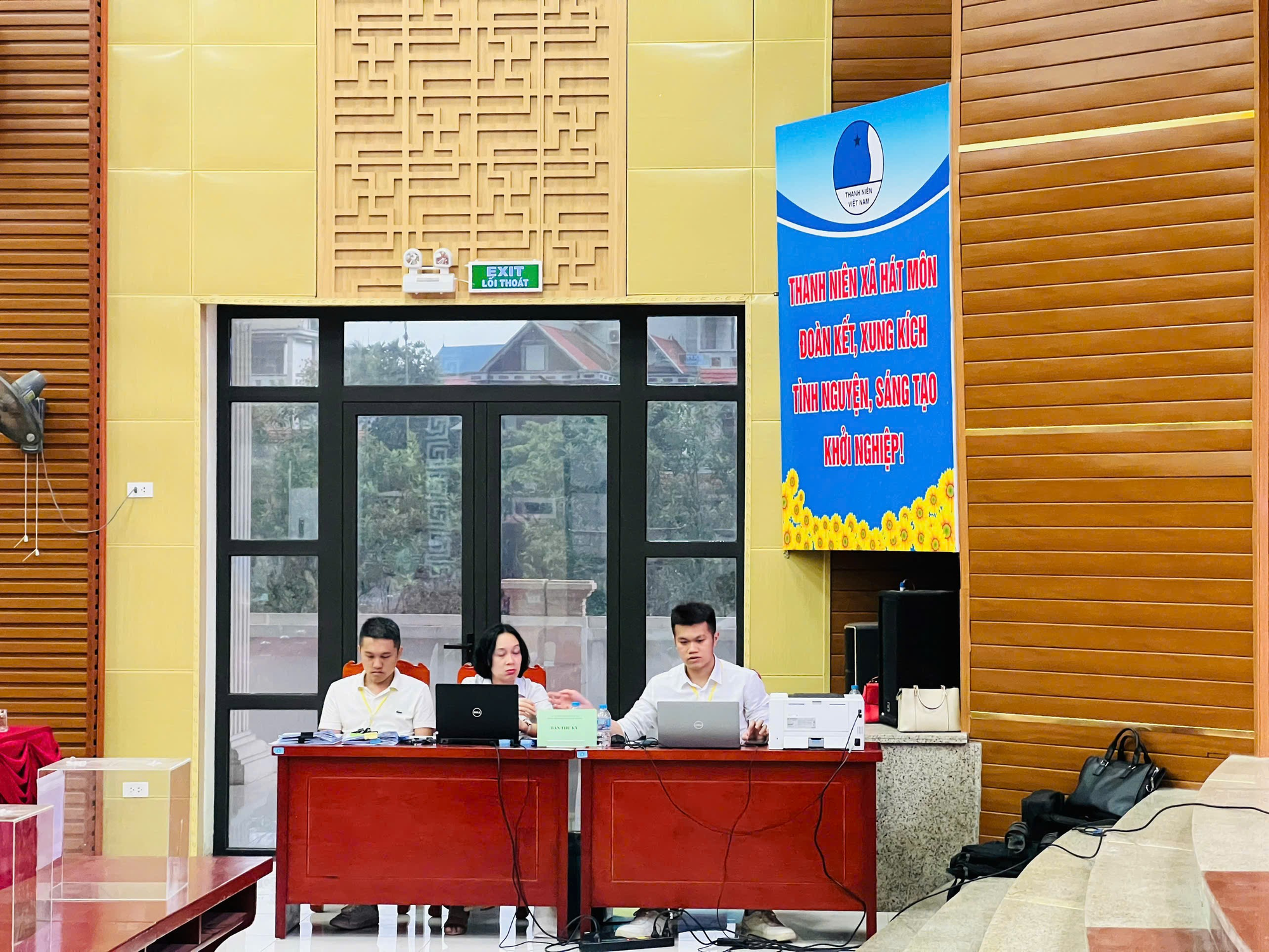 Hát Môn: Đấu giá đất ở khu Cát Hạ, Tam Thuấn và 10 thửa đất khu Cầu Lọc - Giáo Hạ, Ngọc Tảo- Ảnh 3.