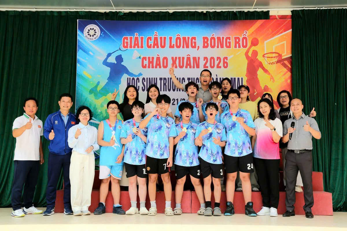 SÔI NỔI CHUỖI HOẠT ĐỘNG THỂ THAO – RỰC RỠ NGÀY HỘI "TIẾN BƯỚC LÊN ĐOÀN" TẠI TRƯỜNG THCS HOÀNG MAI- Ảnh 1.