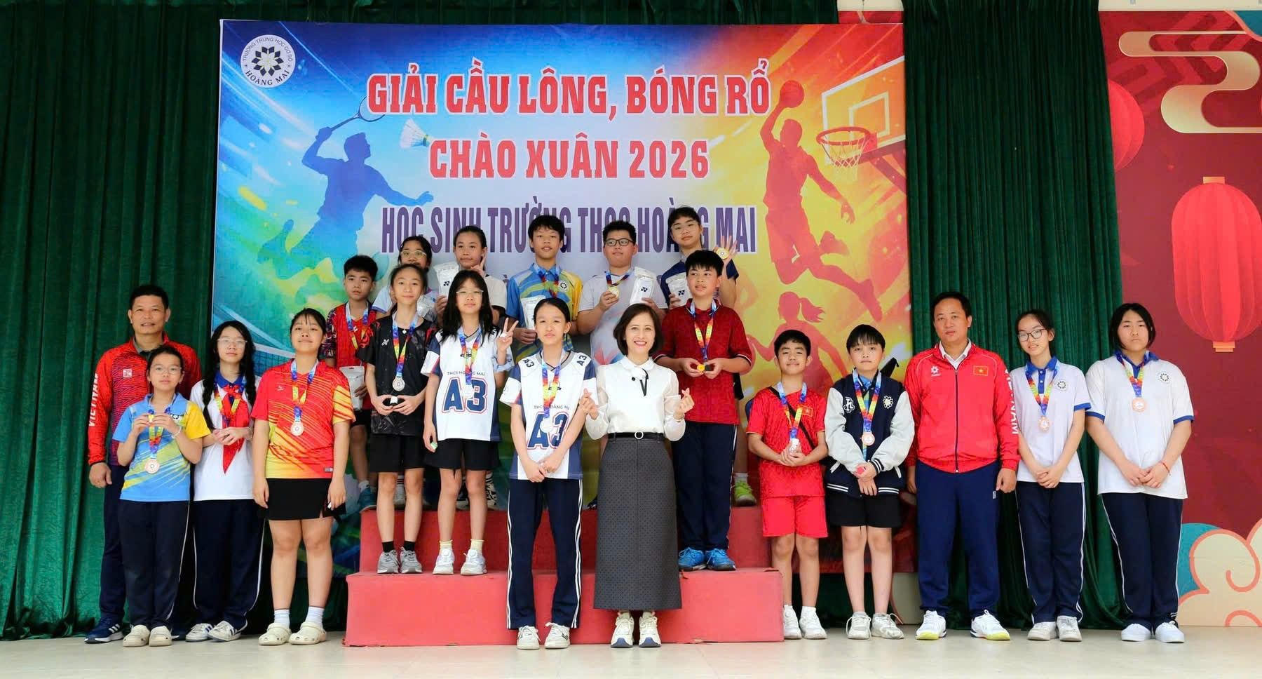 SÔI NỔI CHUỖI HOẠT ĐỘNG THỂ THAO – RỰC RỠ NGÀY HỘI "TIẾN BƯỚC LÊN ĐOÀN" TẠI TRƯỜNG THCS HOÀNG MAI- Ảnh 2.