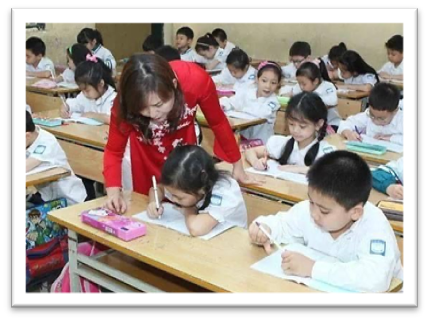 Ngọn lửa hồng sưởi ấm những mầm non và bến đỗ hạnh phúc của một gia đình mẫu mực- Ảnh 1.