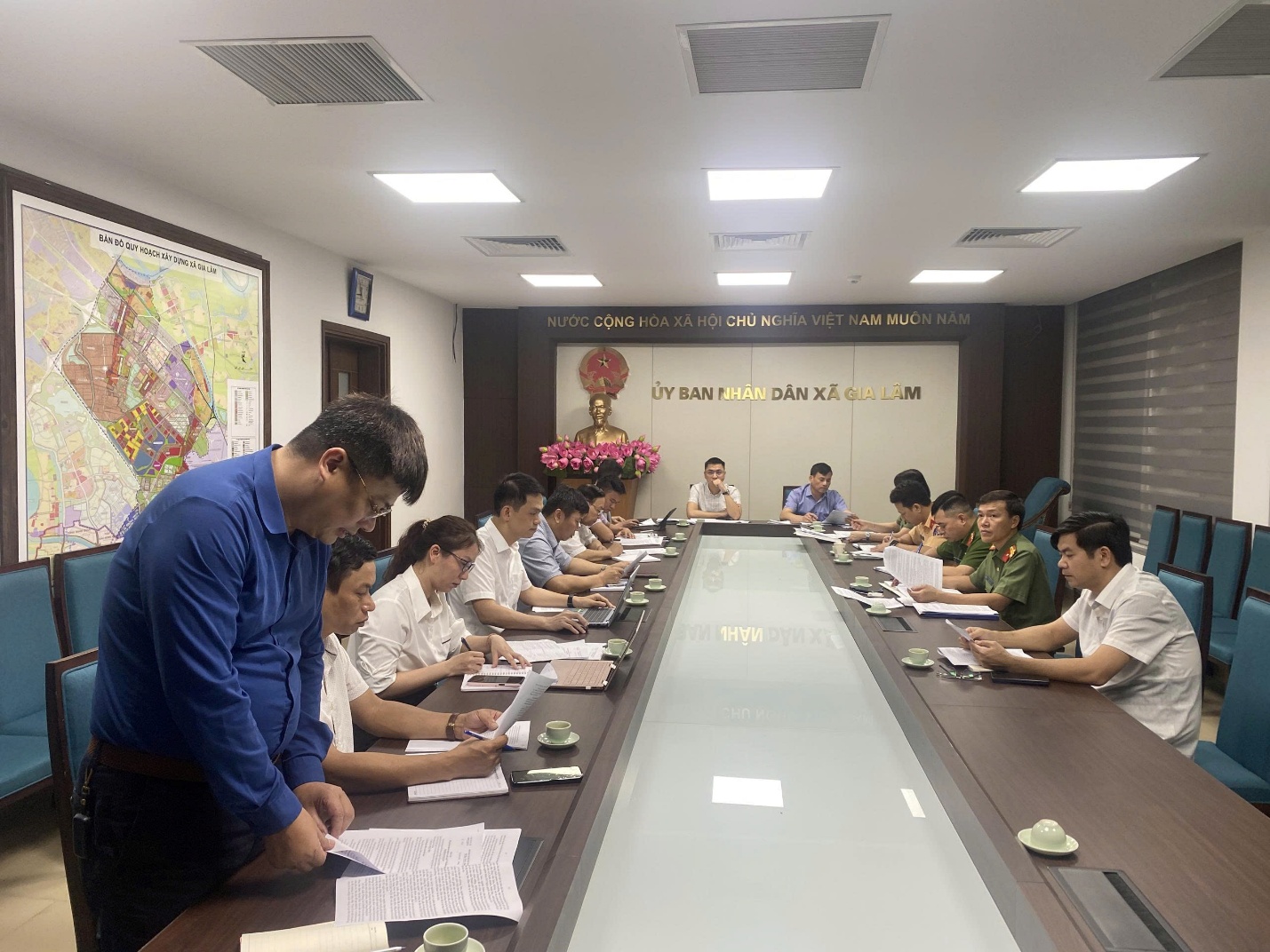 Xã Gia Lâm quyết liệt khơi thông “5 điểm nghẽn” và siết chặt kỷ cương đô thị- Ảnh 1.