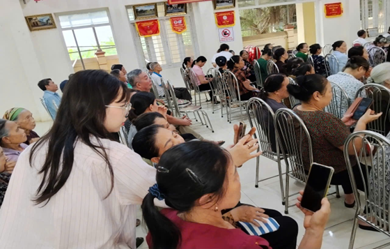 Phú Xuyên đẩy mạnh hoạt động Tổ công nghệ số cộng đồng, lan tỏa chuyển đổi số đến từng người dân năm 2026- Ảnh 4.
