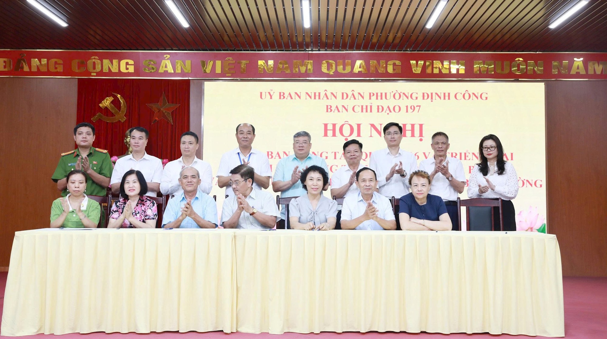 Định Công tập trung tháo gỡ “5 điểm nghẽn”, nâng cao hiệu quả quản lý đô thị- Ảnh 4.