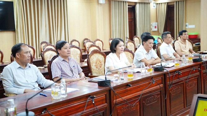 Hoài Đức tổ chức hội nghị trao quyết định về công tác cán bộ- Ảnh 3.