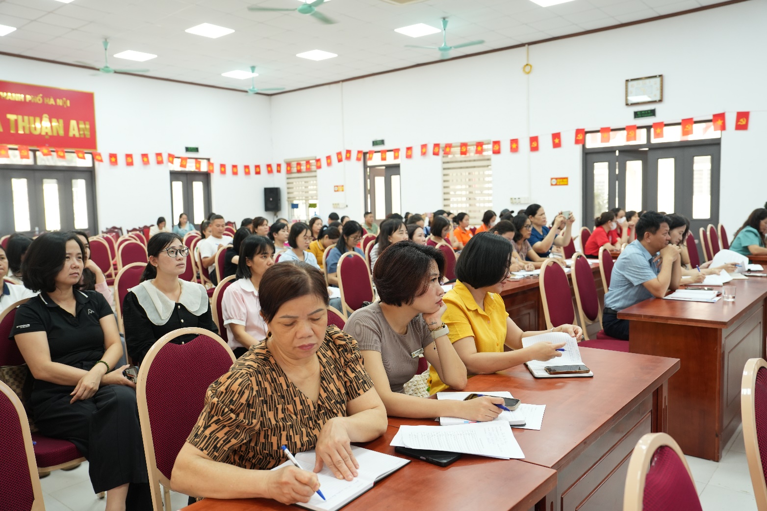 Xã Thuận An tuyên truyền, phổ biến kiến thức về an toàn thực phẩm cho các cơ sở giáo dục công lập, nhóm trẻ mầm non độc lập- Ảnh 3.