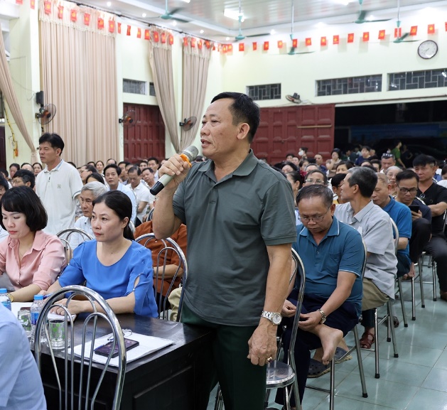 C:\Users\Admin\Desktop\anh doi thoai\4 dt.JPG