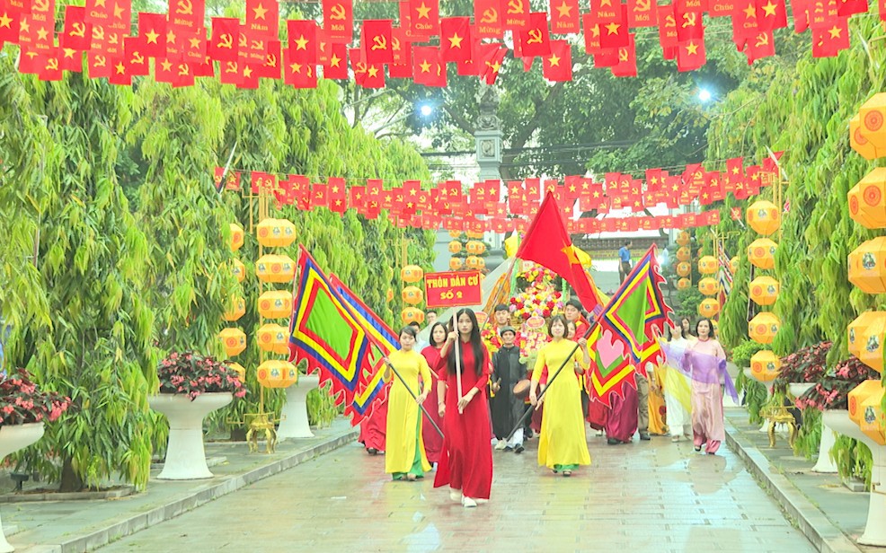 Nhân dân Hát Môn dâng lễ tưởng niệm 1983 năm Ngày giỗ Hai Bà