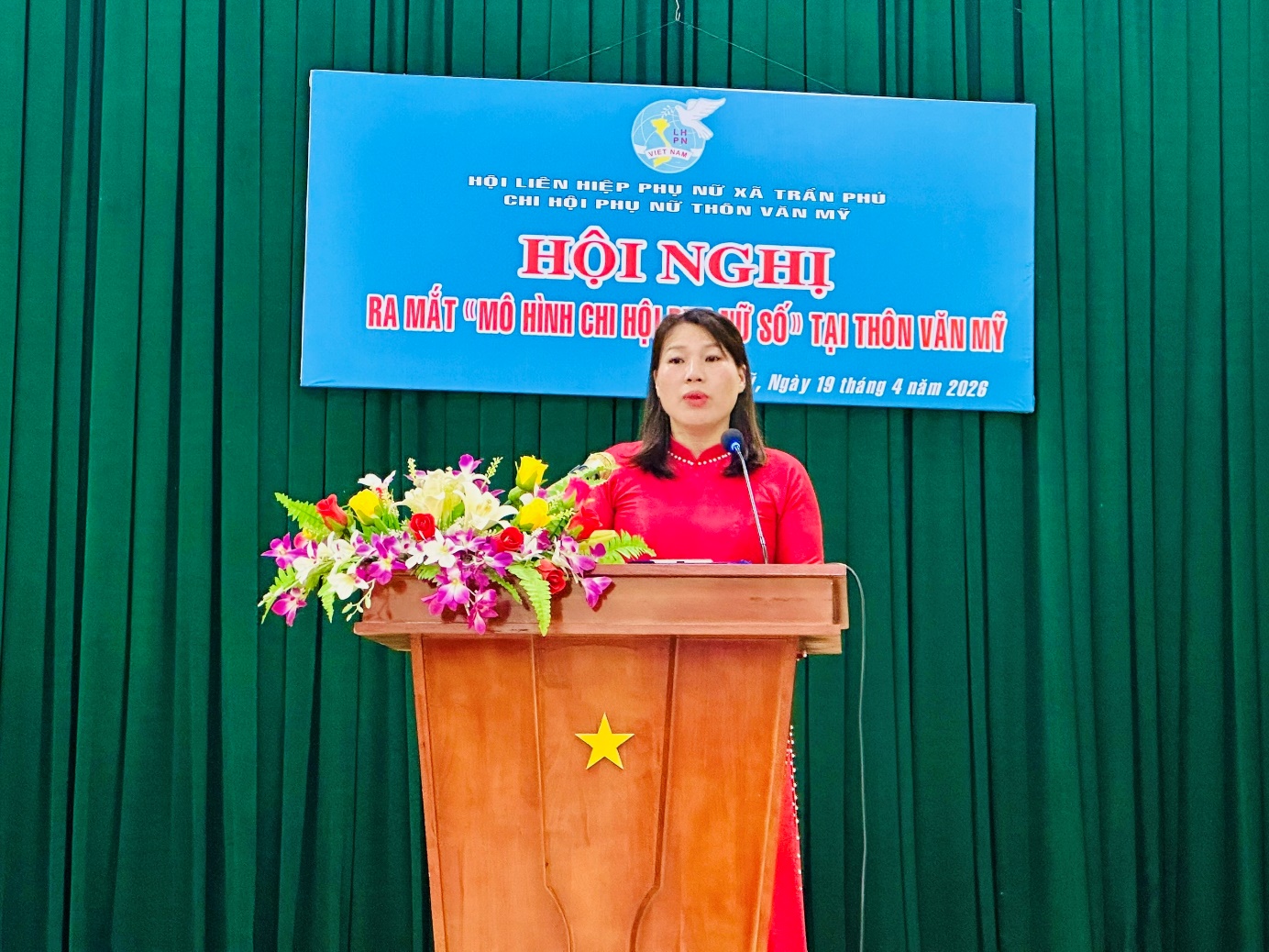 Hội nghị ra mắt mô hình “Chi hội phụ nữ số” tại thôn Văn Mỹ, xã Trần Phú- Ảnh 4.