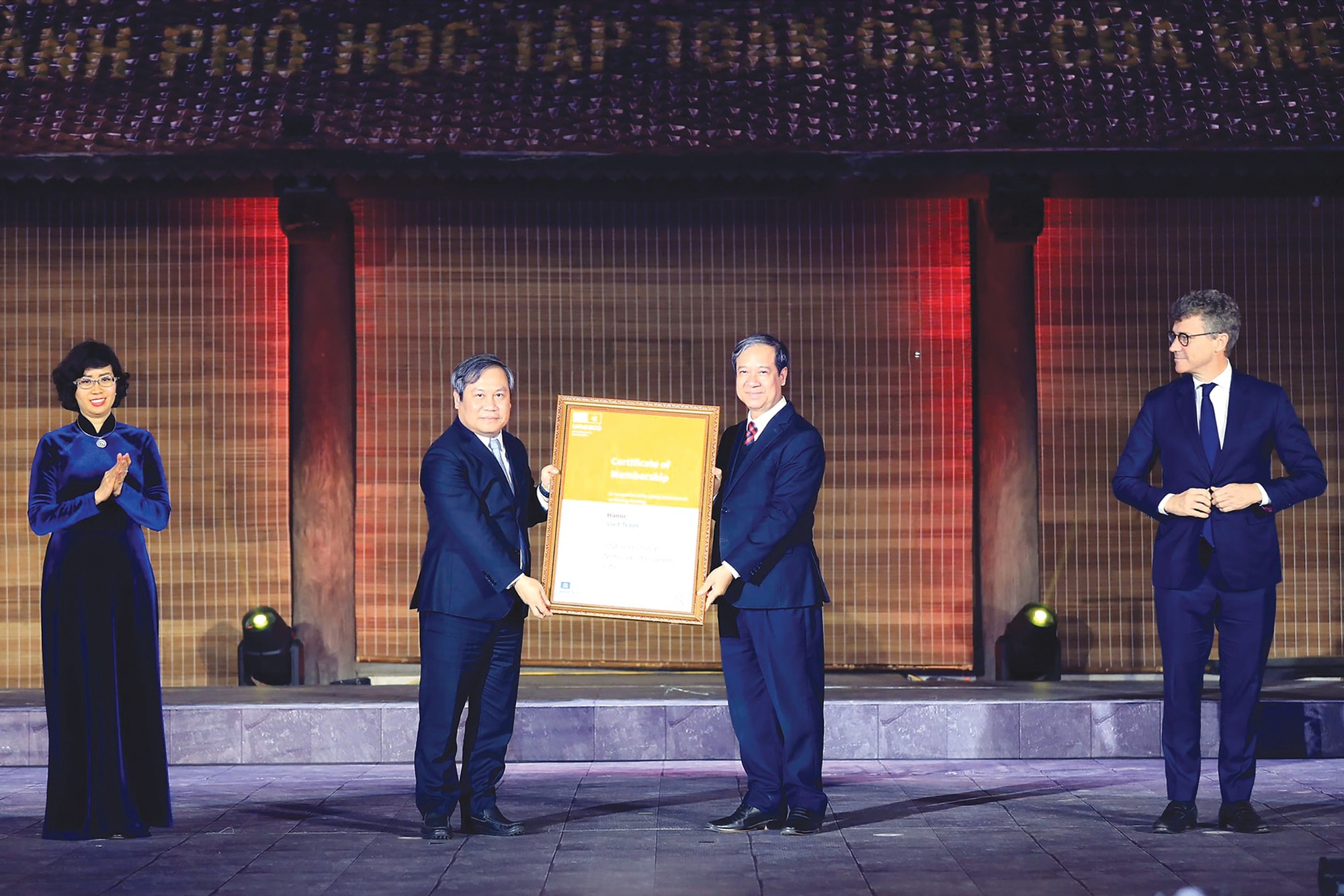 Hà Nội gia nhập Mạng lưới Thành phố học tập toàn cầu của UNESCO: Nền tảng vững chắc cho xã hội học tập- Ảnh 1.