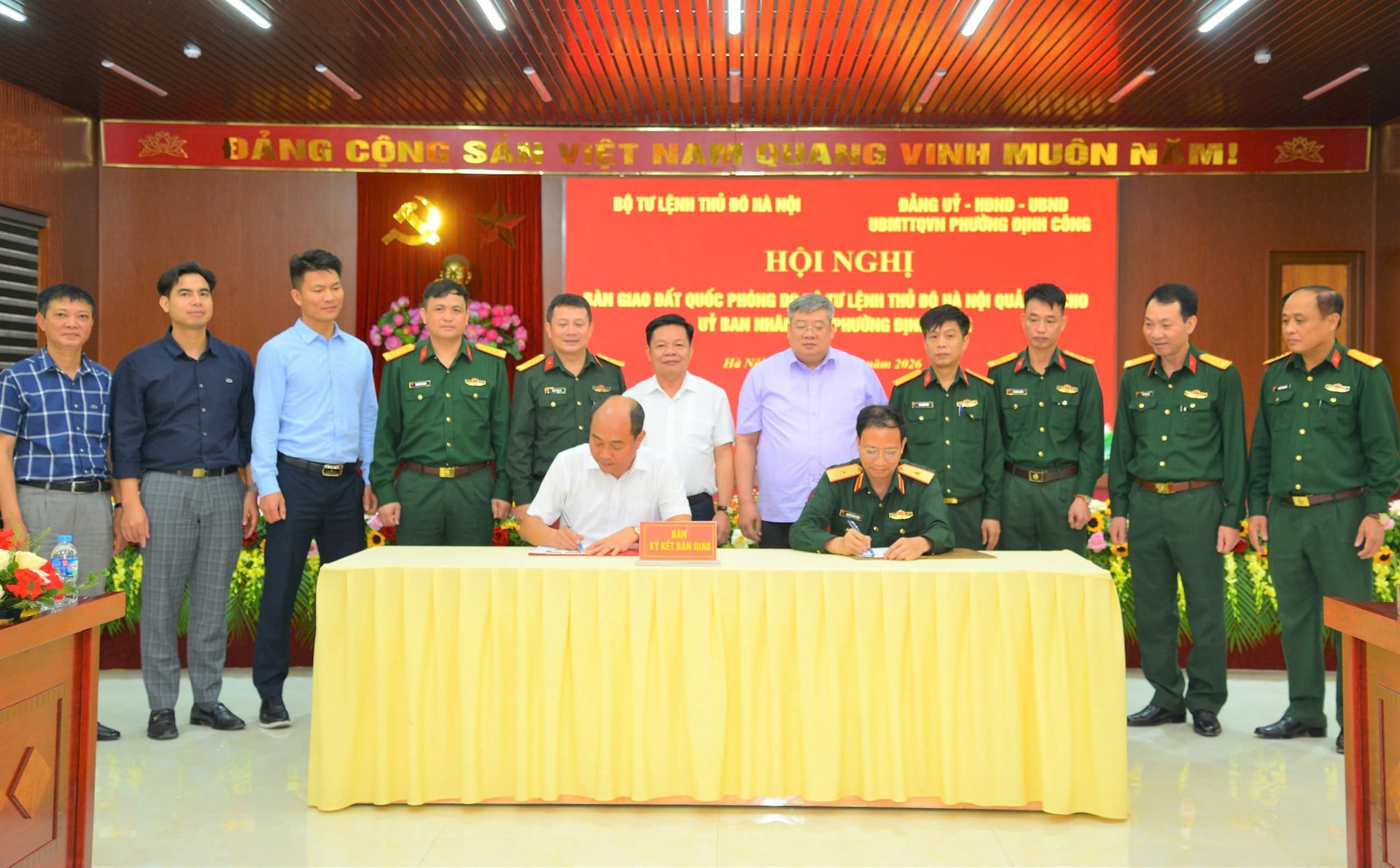 Bàn giao hơn 2.766m² đất quốc phòng để xây dựng Trường Tiểu học Định Công- Ảnh 2.