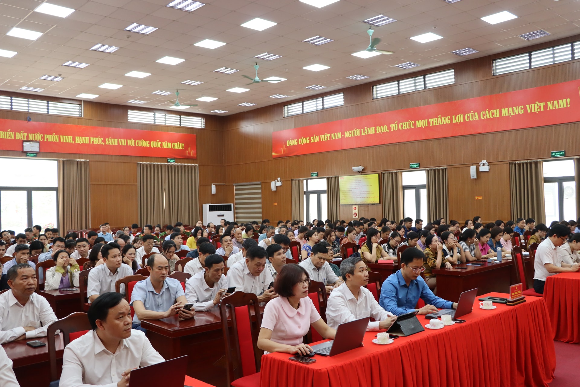 Xã Tiến Thắng phát động cuộc thi chính luận bảo vệ nền tảng tư tưởng của Đảng- Ảnh 2.