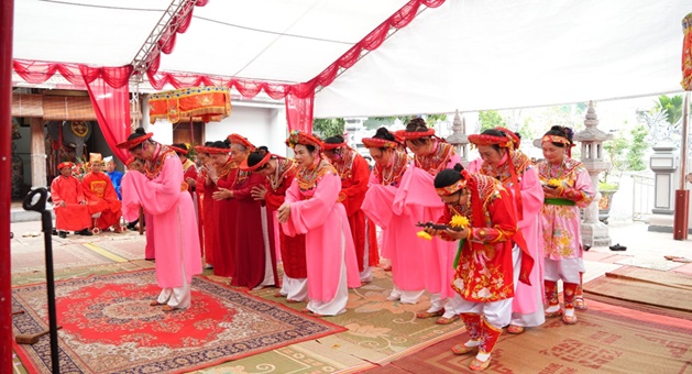 Lãnh đạo xã Hoài Đức dâng lễ tại các lễ hội truyền thống của quê hương- Ảnh 15.