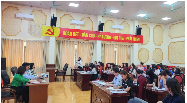 UBND xã Ngọc Hồi tổ chức hội nghị: Siết chặt chuỗi cung ứng thực phẩm học đường từ trách nhiệm đến hành động- Ảnh 2.