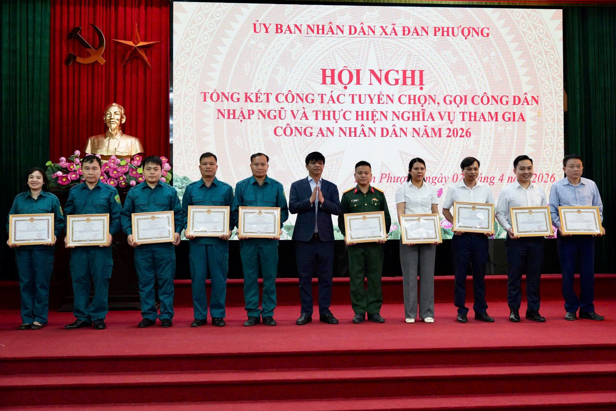 Xã Đan Phượng tổng kết công tác tuyển chọn, gọi công dân nhập ngũ và thực hiện nghĩa vụ tham gia Công an nhân dân năm 2026.- Ảnh 5.