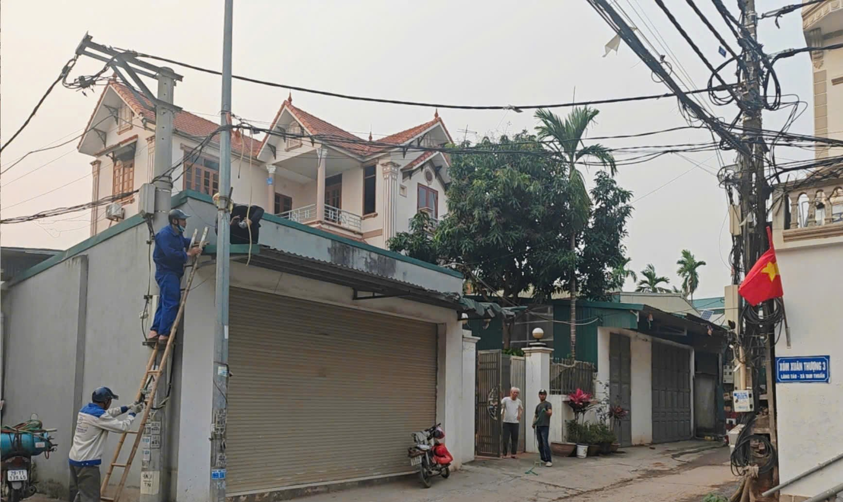 Hát môn đẩy mạnh việc chấp hành pháp luật đất đai trên địa bàn- Ảnh 2.