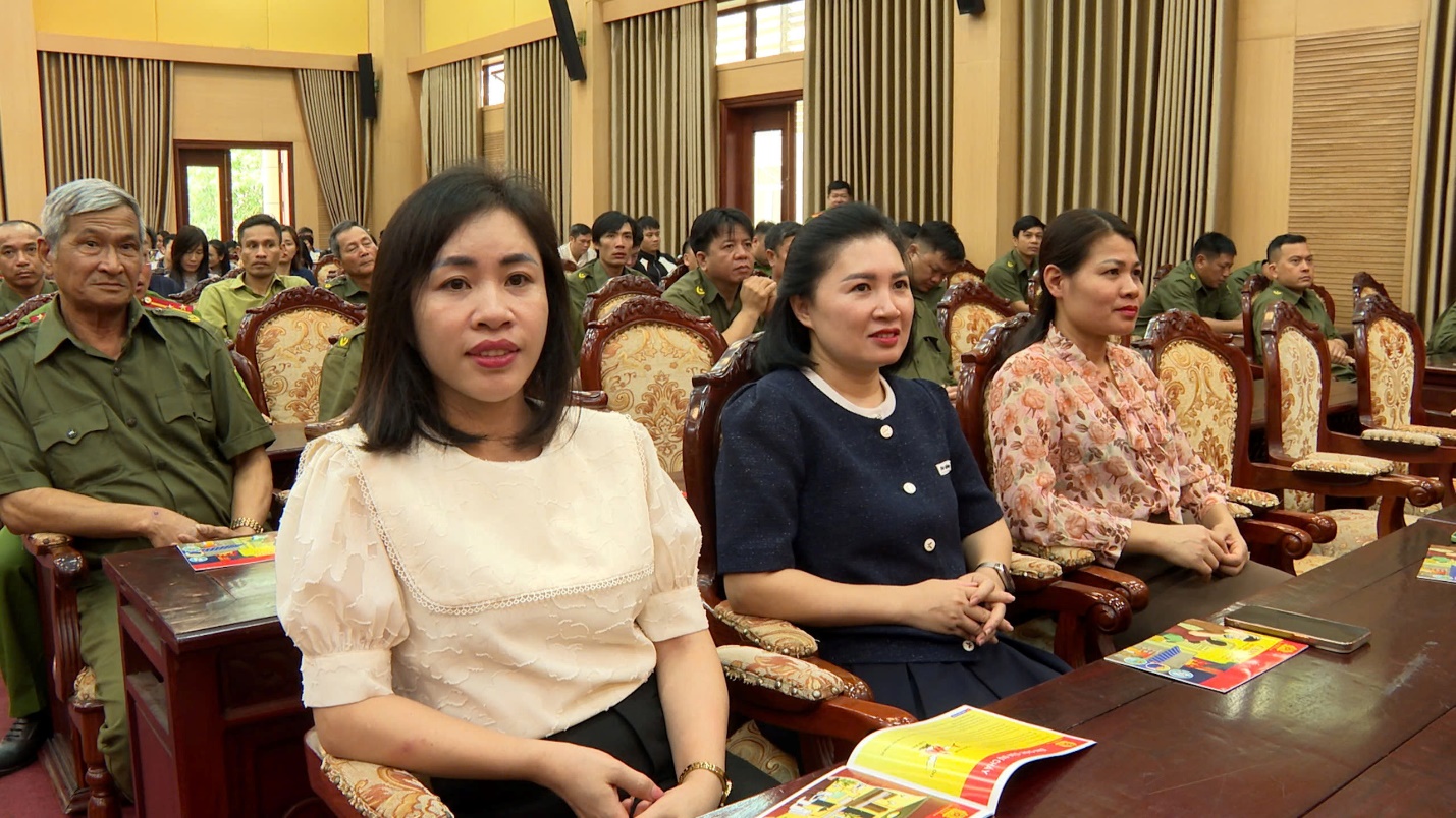 Hoài Đức: Tập huấn kỹ năng phòng cháy, chữa cháy cho cán bộ, công chức, viên chức, người lao động năm 2026- Ảnh 2.