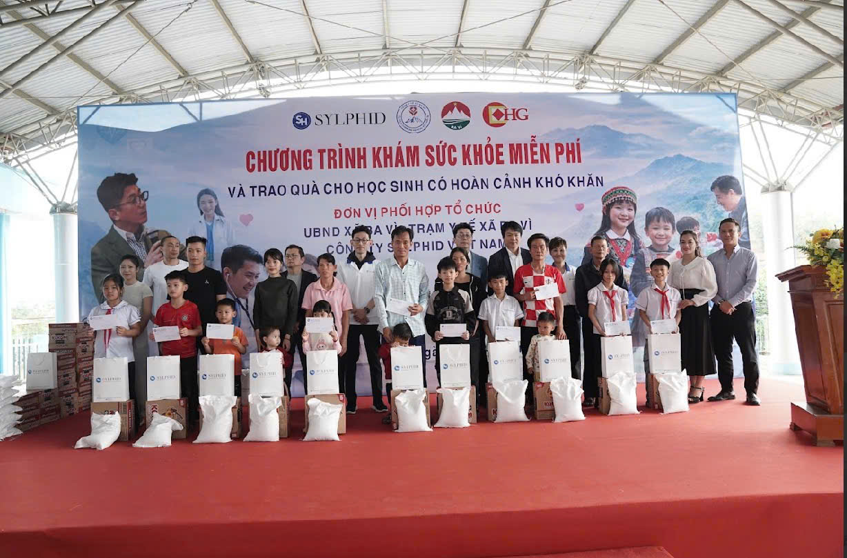 Tổ chức khám và tư vấn sức khỏe miễn phí ứng dụng công nghệ AI Nhật Bản cho người dân xã Ba Vì- Ảnh 3.