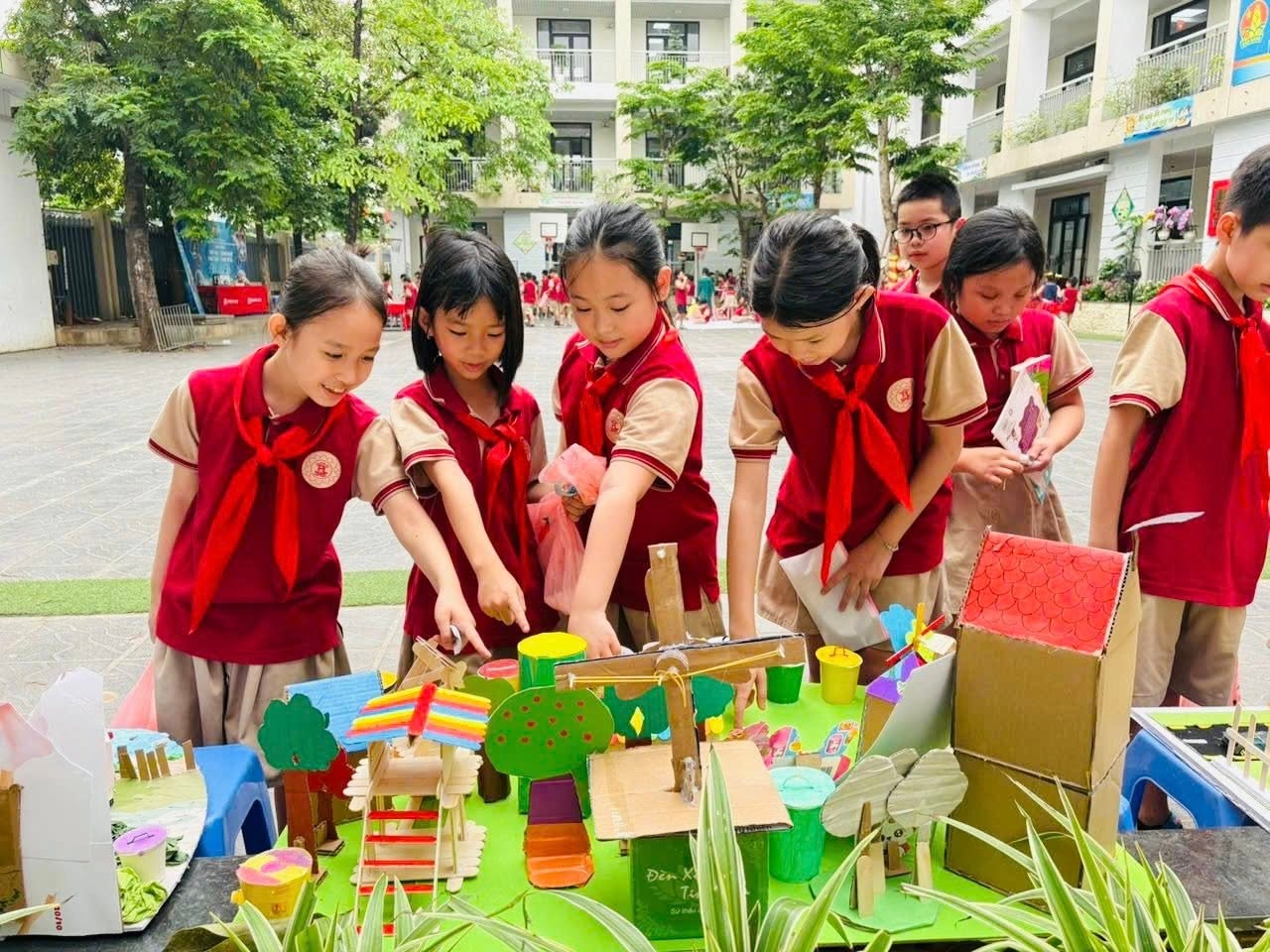 Phường Kim Liên: Hoạt động giáo dục gắn với trải nghiệm và sự phát triển toàn diện của học sinh- Ảnh 2.