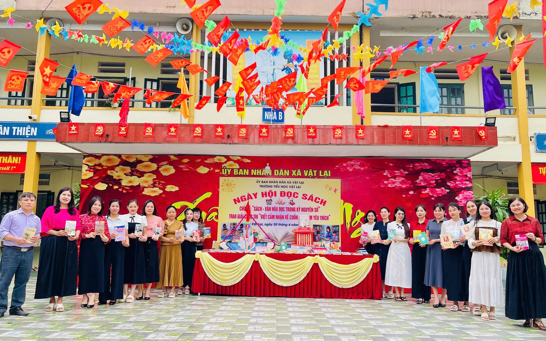 Ngày hội đọc sách – Lan tỏa văn hóa đọc tại Trường Tiểu học Vật Lại