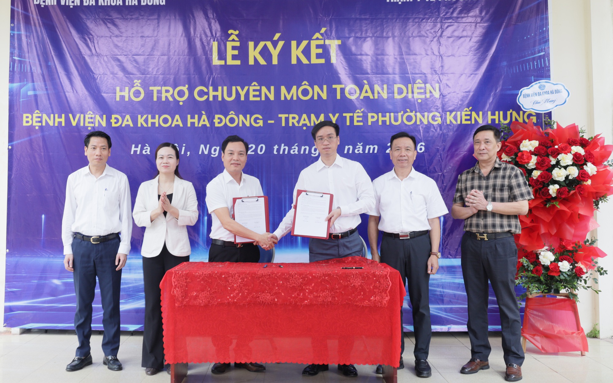 Bệnh viện Đa khoa Hà Đông hỗ trợ chuyên môn toàn diện cho Trạm Y tế phường Kiến Hưng