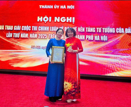 Cô Nguyễn Thị Lan Anh - Người truyền cảm hứng  trong kỉ nguyên mới- Ảnh 2.