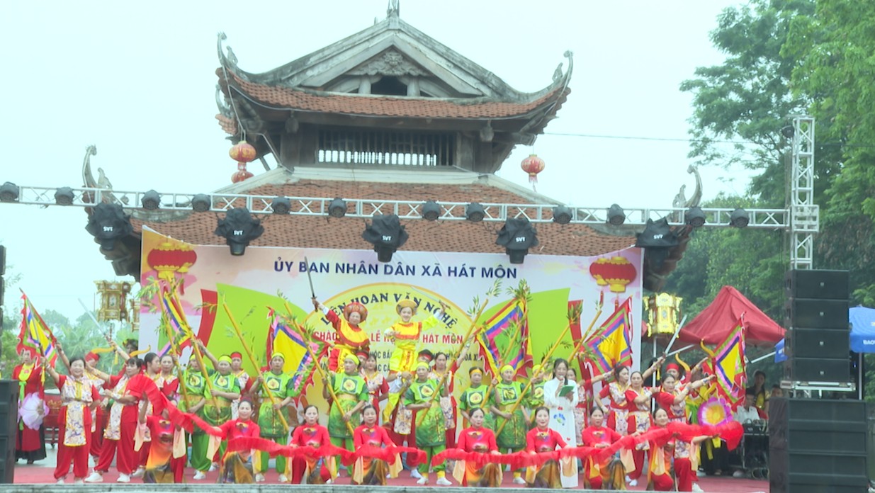 Giao lưu Hát dân ca và Nhạc cổ truyền xã Hát Môn năm 2026 – Sắc màu văn hóa trong Lễ hội Đền Hát Môn- Ảnh 5.
