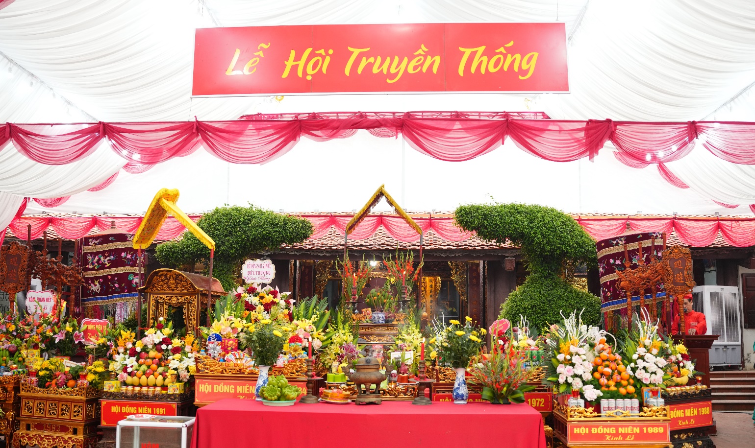 Lãnh đạo xã Hoài Đức dự khai mạc lễ hội truyền thống thôn Phú Đa và lễ hội truyền thống thôn Thượng Thụy- Ảnh 1.