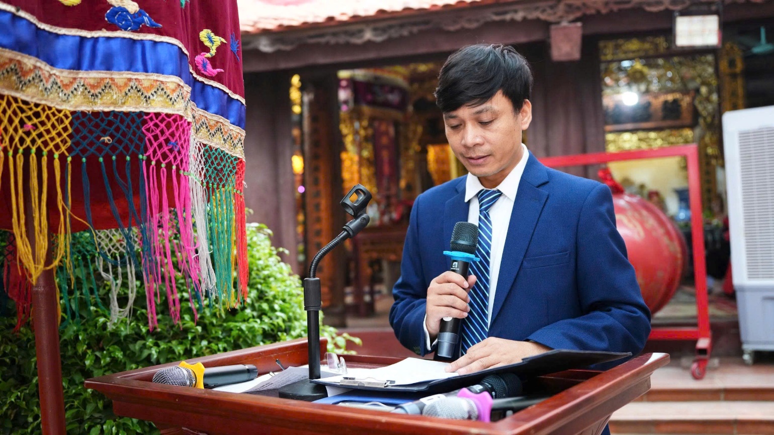 Lãnh đạo xã Hoài Đức dự khai mạc lễ hội truyền thống thôn Phú Đa và lễ hội truyền thống thôn Thượng Thụy- Ảnh 3.