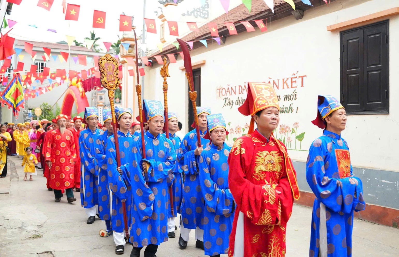 Lãnh đạo xã Hoài Đức dự khai mạc lễ hội truyền thống thôn Phú Đa và lễ hội truyền thống thôn Thượng Thụy- Ảnh 9.