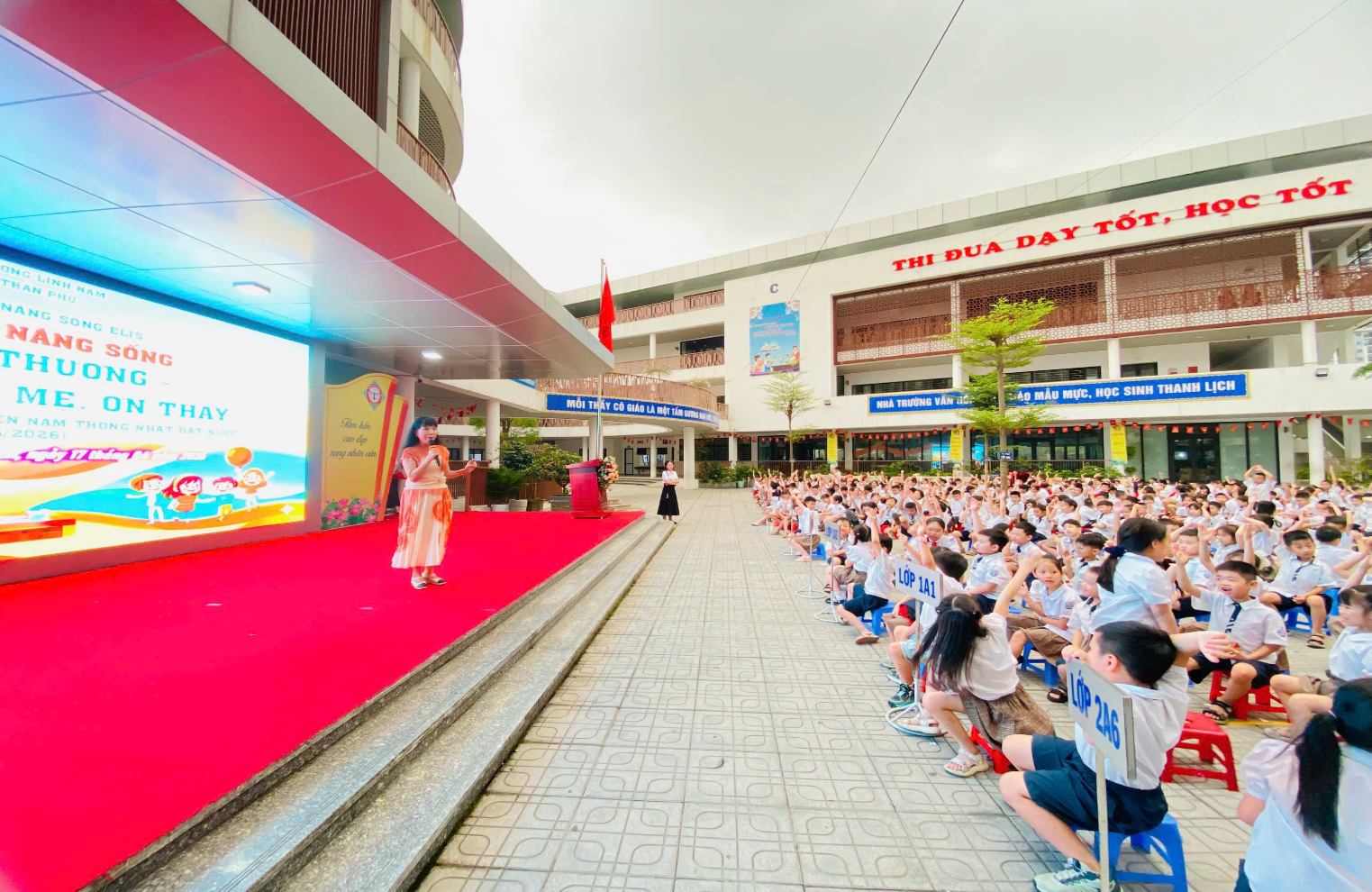 TRƯỜNG TIỂU HỌC TRẦN PHÚ TỔ KẾT HỢP TRUNG TÂM GIÁO DỤC KĨ NĂNG SỐNG ELIS TỔ CHỨC CHUYÊN ĐỀ VỚI CHỦ ĐỀ: GIÁ TRỊ YÊU THƯƠNG – CÔNG CHA, NGHĨA MẸ, ƠN THẦY NĂM HỌC: 2025 - 2026- Ảnh 4.