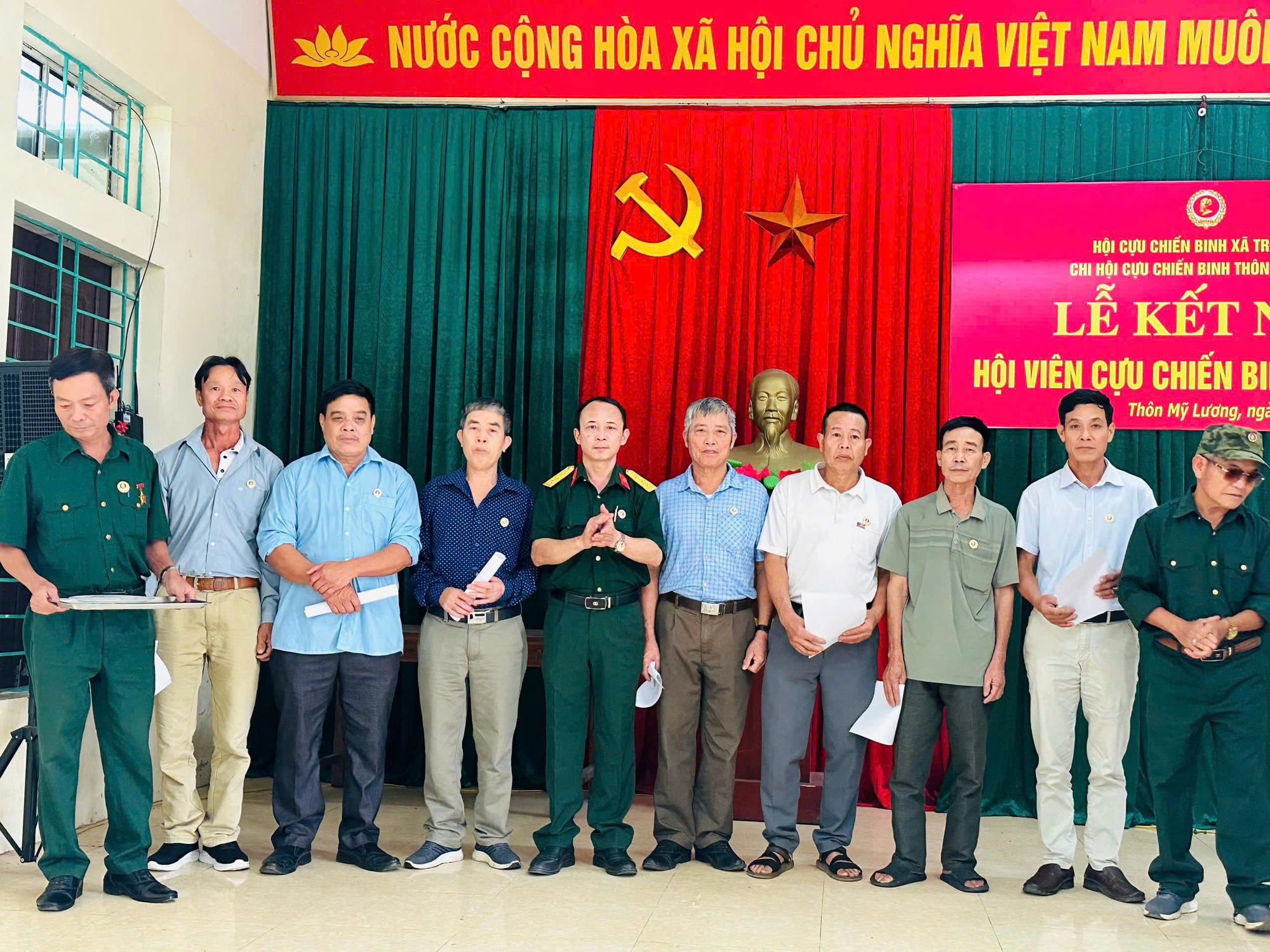 Chi hội Cựu chiến binh thôn Mỹ Lương tổ chức lễ kết nạp hội viên mới năm 2026- Ảnh 2.
