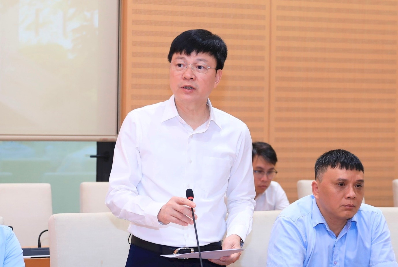 Chủ tịch HĐND thành phố Phùng Thị Hồng Hà: Chuyển đổi số phải nâng cao năng lực giám sát của HĐND- Ảnh 2.