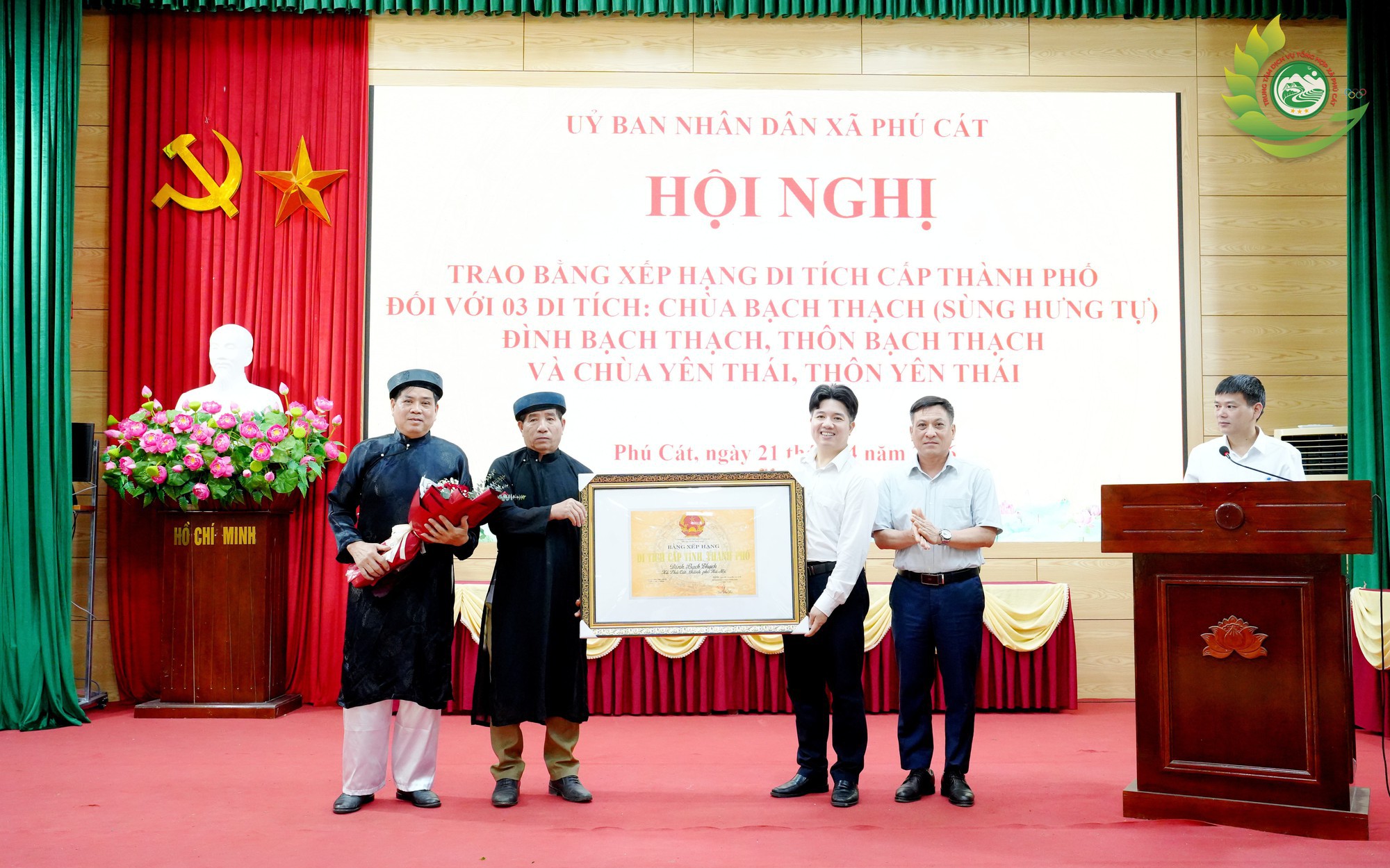 Phú Cát tăng cường quản lý, phát huy giá trị di tích; trao Bằng xếp hạng di tích cấp Thành phố cho 03 di tích tiêu biểu