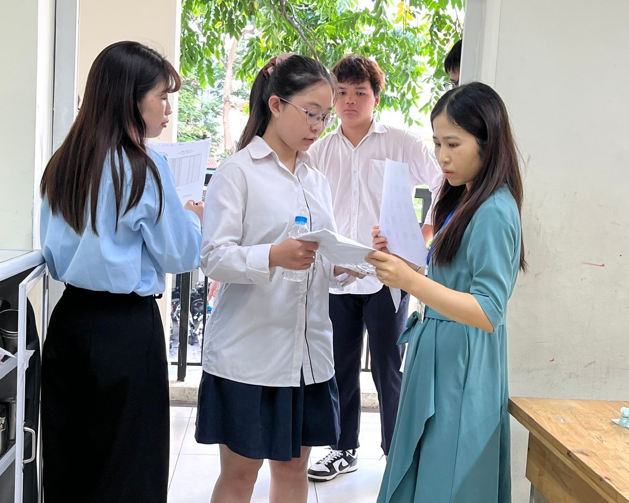 Hà Nội chuẩn bị kỹ lưỡng, quyết tâm tổ chức các kỳ thi, tuyển sinh an toàn- Ảnh 1.