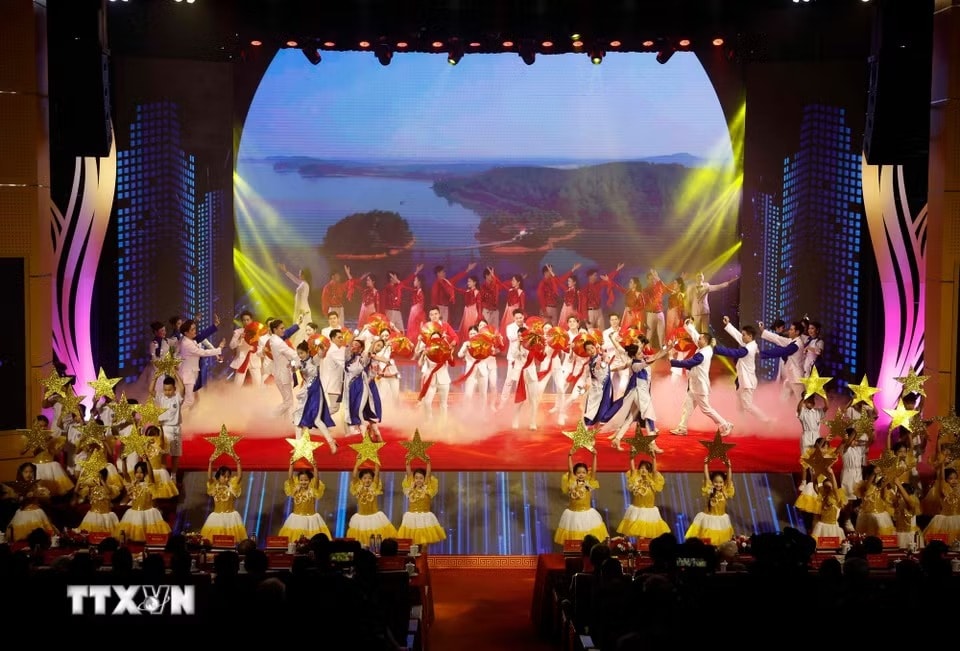 Tổng Bí thư, Chủ tịch nước Tô Lâm dự Lễ kỷ niệm 120 năm Ngày sinh Tổng Bí thư Hà Huy Tập- Ảnh 2.