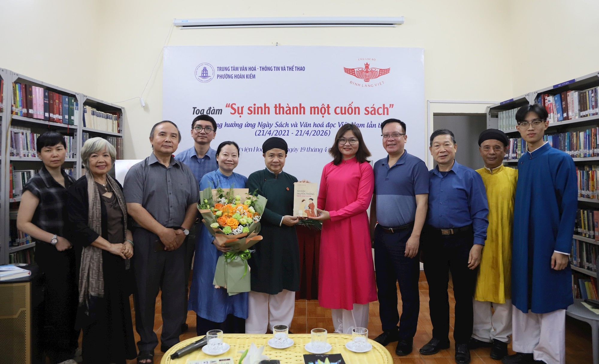 Chuỗi hoạt động hưởng ứng Ngày Sách và Văn hóa đọc Việt Nam tại phường Hoàn Kiếm- Ảnh 2.