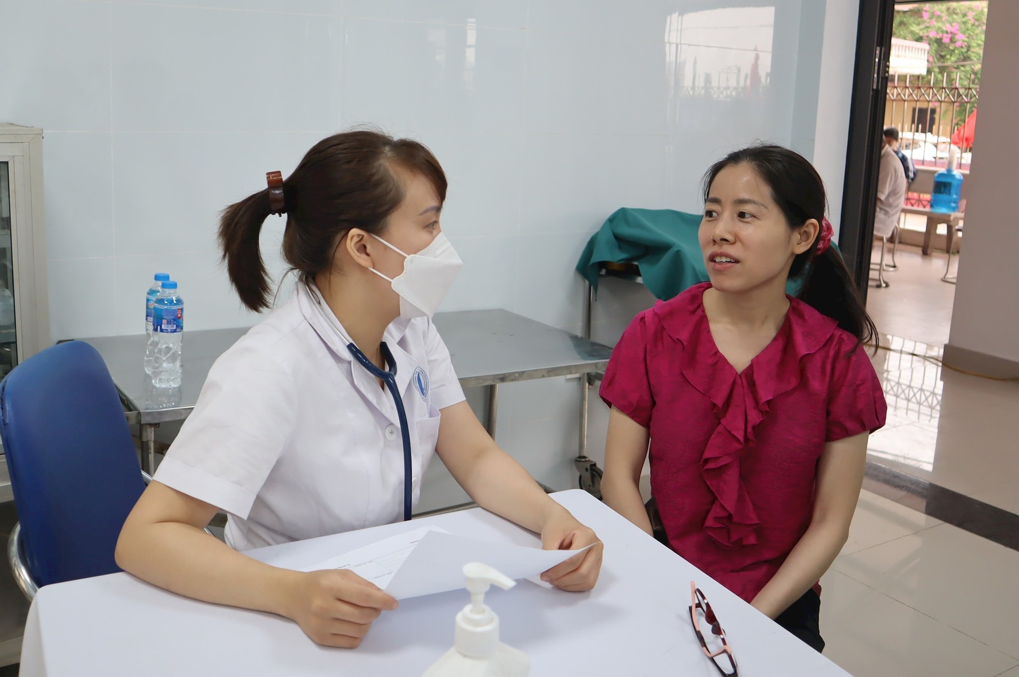 Phường Tây Tựu khám sức khỏe miễn phí cho hơn 200 người khuyết tật- Ảnh 3.