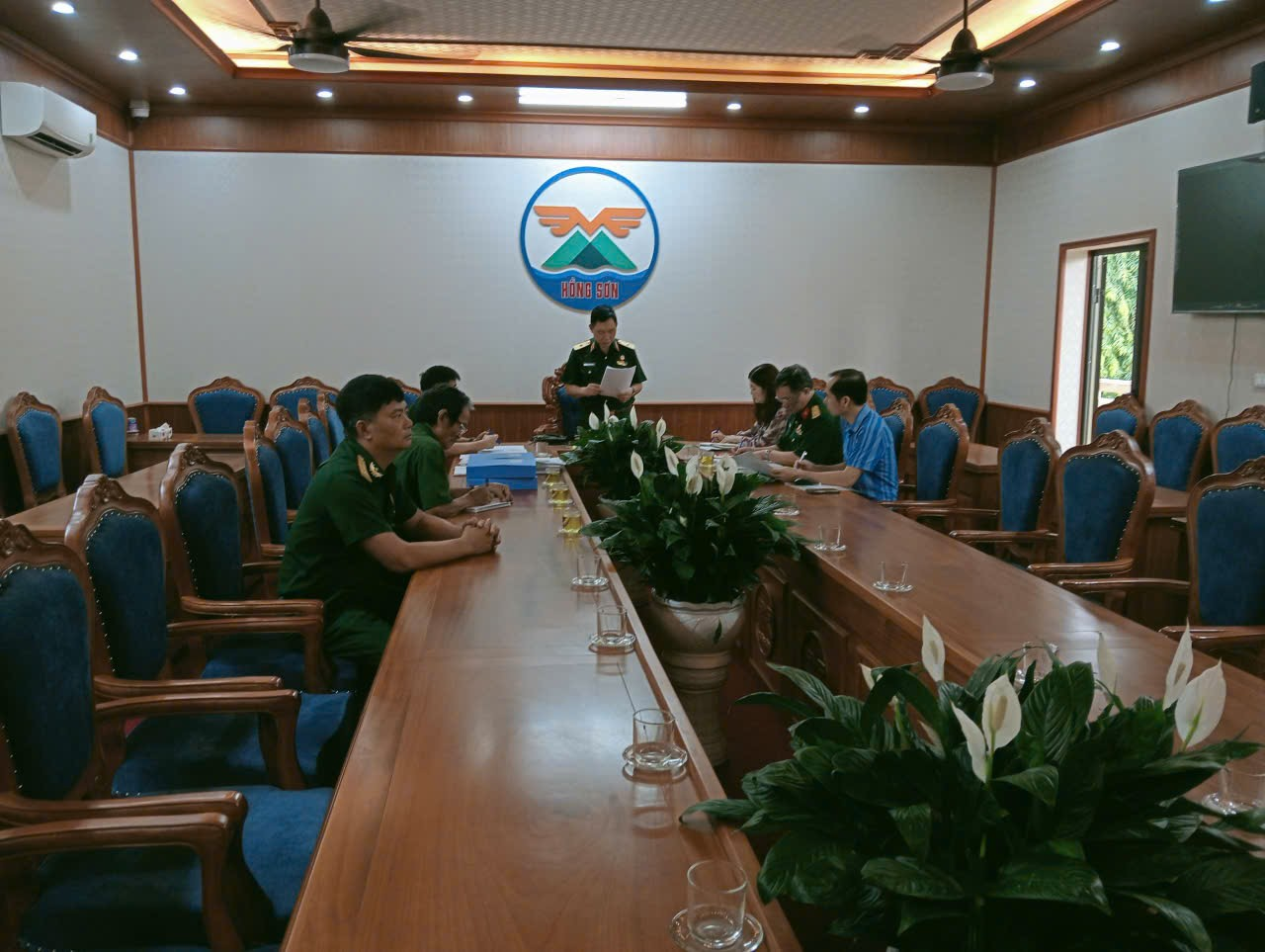 Hội CCB thành phố Hà Nội kiểm tra công tác Hội và hoạt động ủy thác vay vốn tại Hội CCB xã Hồng Sơn- Ảnh 1.