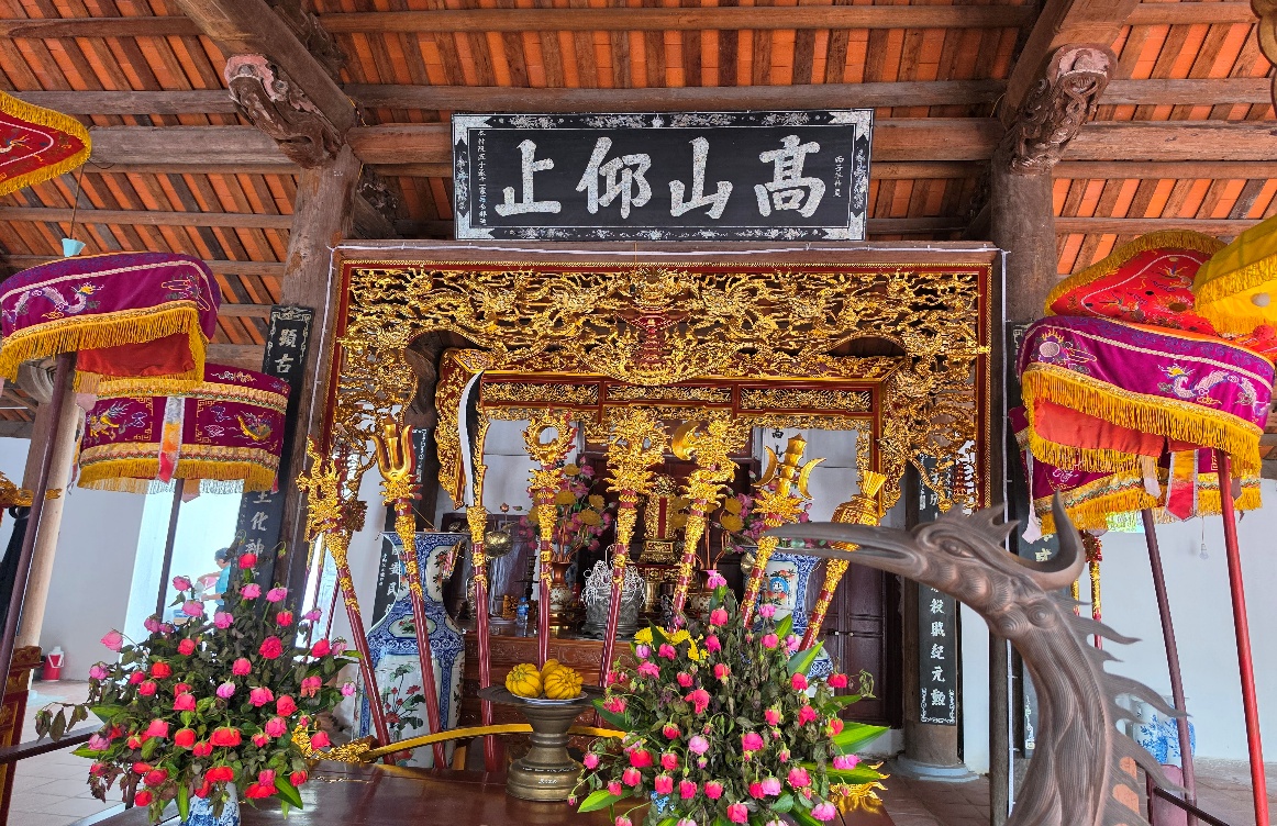 C:\Users\User\Desktop\SỐ HÓA 26\2 Thôn Nội Xá\Ảnh Đền, Đình thôn Nội Xá\20260406_160920.jpg