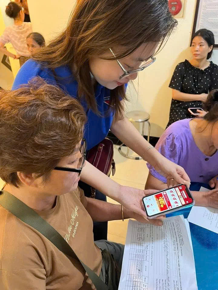 PHƯỜNG LĨNH NAM: ĐẨY MẠNH CẢI CÁCH HÀNH CHÍNH, NÂNG CAO HIỆU LỰC QUẢN LÝ NHÀ NƯỚC VÀ CHẤT LƯỢNG PHỤC VỤ NHÂN DÂN QUÝ I/2026.- Ảnh 2.