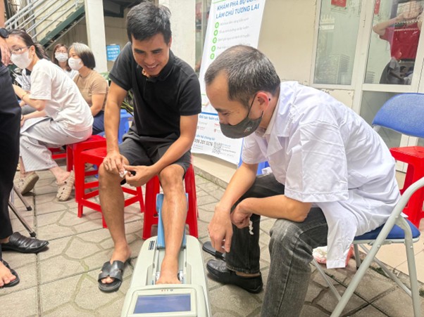 Phường Thanh Xuân tổ chức Ngày cao điểm “Chiến dịch truyền thông lồng ghép cung cấp dịch vụ chăm sóc sức khỏe, nâng cao chất lượng dân số năm 2026”- Ảnh 9.