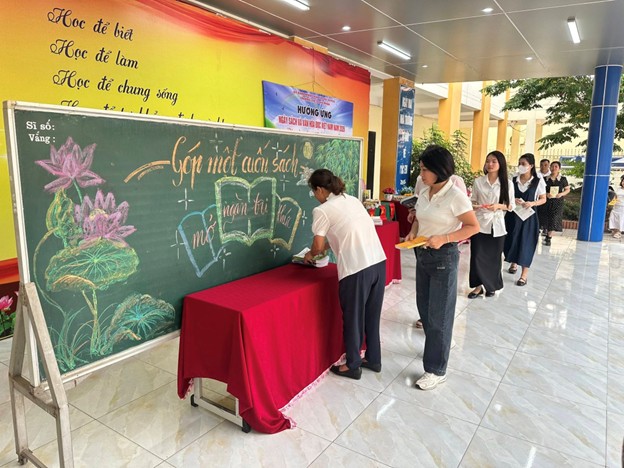 Sôi nổi các hoạt động hưởng ứng Ngày Sách và Văn hóa đọc Việt Nam năm 2026 tại các cơ sở giáo dục xã Phú Xuyên- Ảnh 15.