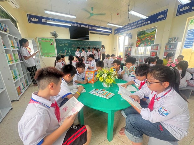 Sôi nổi các hoạt động hưởng ứng Ngày Sách và Văn hóa đọc Việt Nam năm 2026 tại các cơ sở giáo dục xã Phú Xuyên- Ảnh 9.