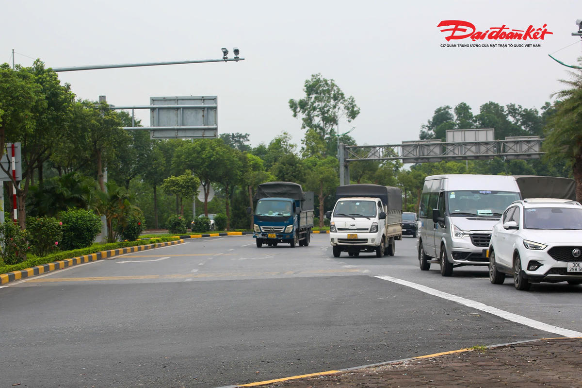 “Thay áo mới” nút giao Nội Bài, cửa ngõ phía Bắc Hà Nội thông thoáng trở lại- Ảnh 14.
