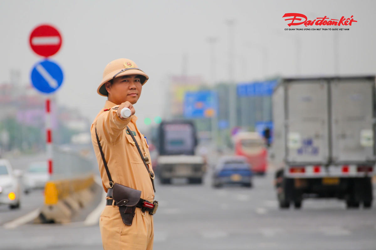 “Thay áo mới” nút giao Nội Bài, cửa ngõ phía Bắc Hà Nội thông thoáng trở lại- Ảnh 11.