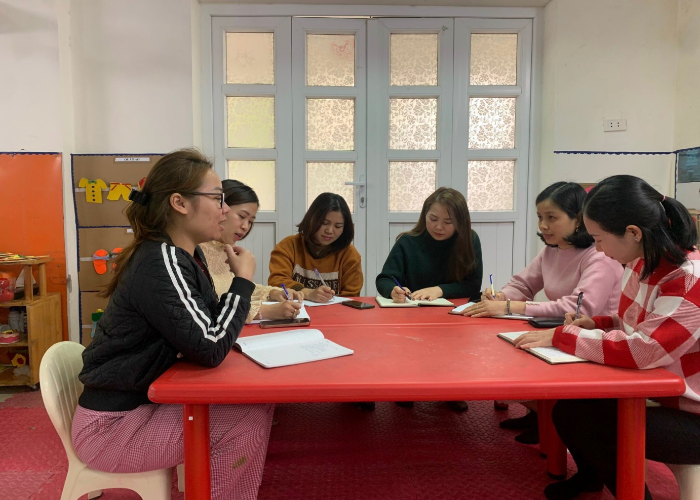 Bài viết về tấm gương điển hình tiên tiến “Người tốt - Việc tốt” năm 2026- Ảnh 1.